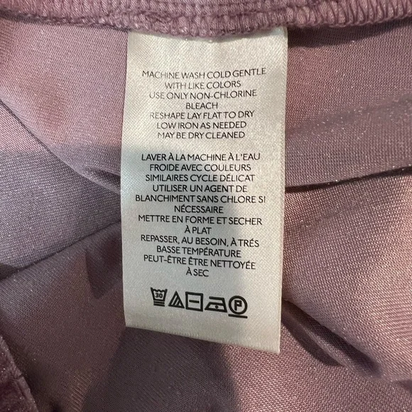 Anthropologie Pilcro Velveteen Mock Neck Pullover Top Size Medium - Picture 9 of 9